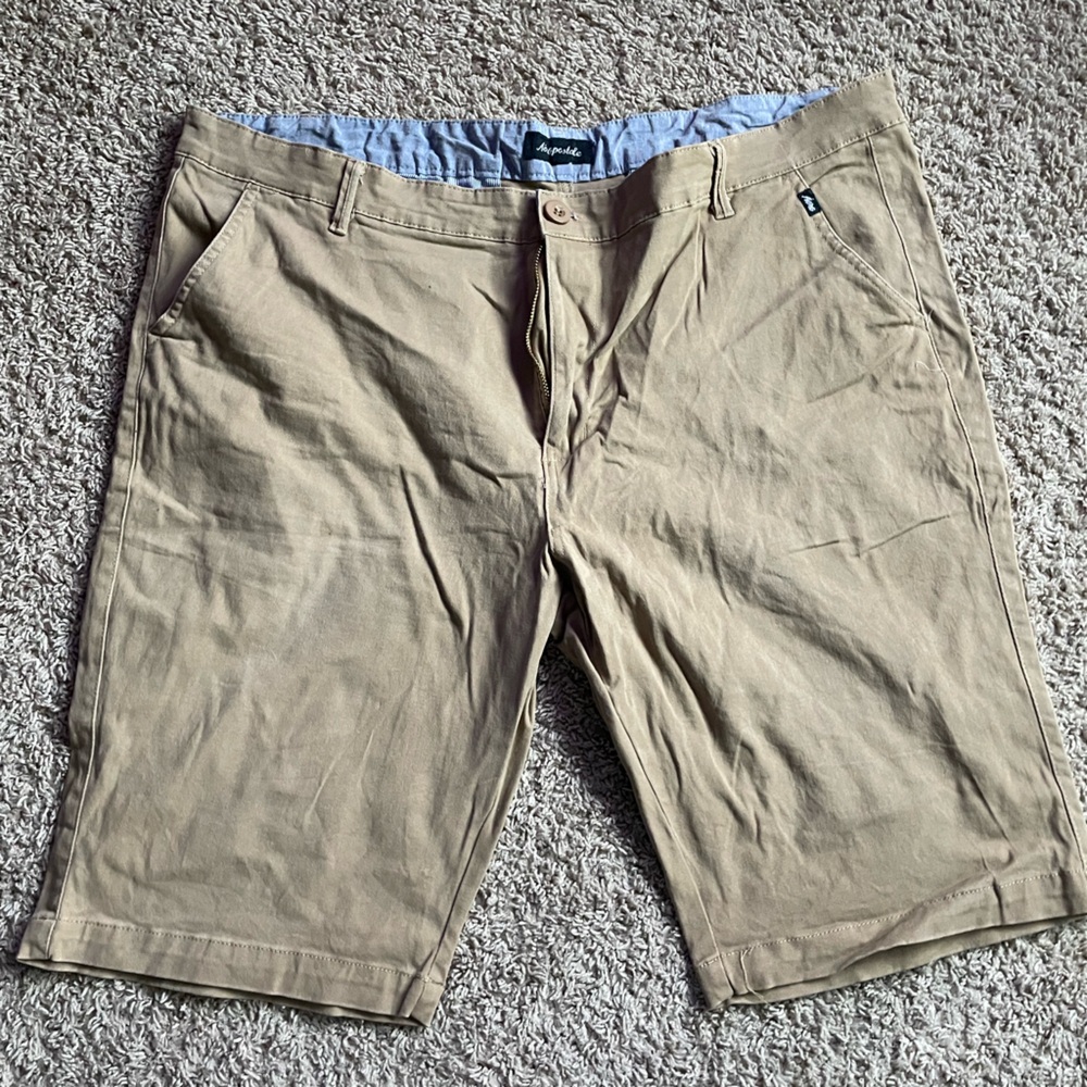 Aeropostale Men’s Khaki shorts